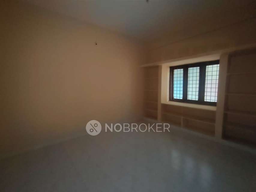 2 BHK Flat In Lake View Apartments For Sale  In Alwal