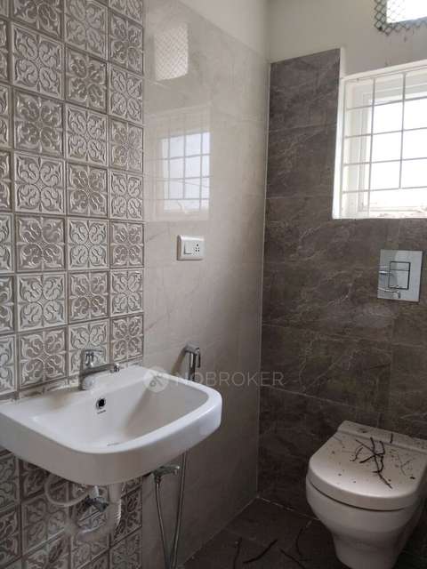 2 BHK Flat In Surya Ratna Residency For Sale  In Habsiguda