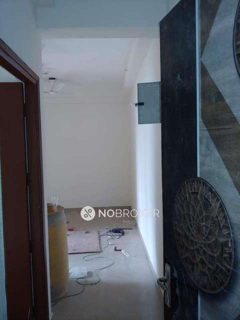 3 BHK Flat In Mahagun Mywoods For Sale  In Sector-16c