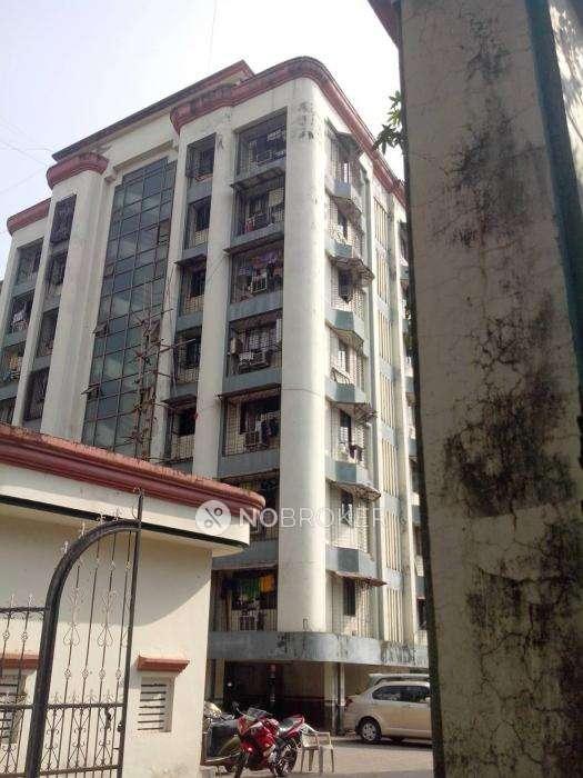 Garden Court Apartment