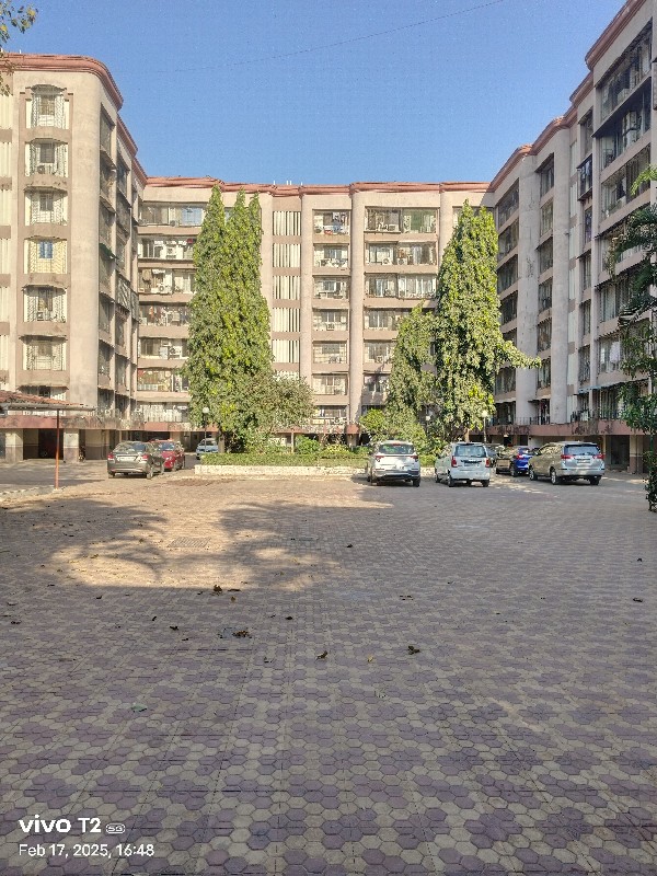 Garden Court Apartment