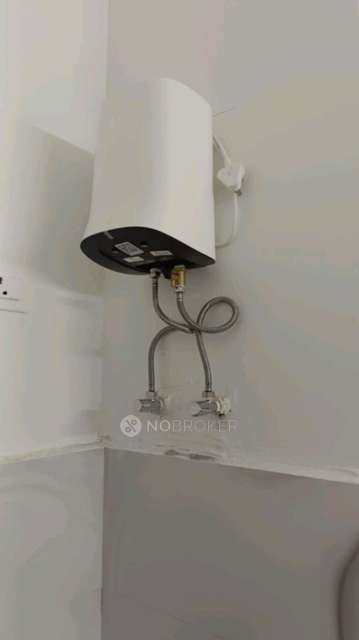 2 BHK Flat In Riddhi Siddhi For Sale  In Sector 99