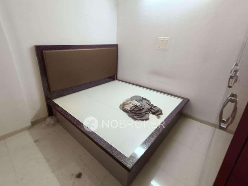 3 BHK Flat In Naivaidya Pride Chs Ltd For Sale  In Ghansoli 