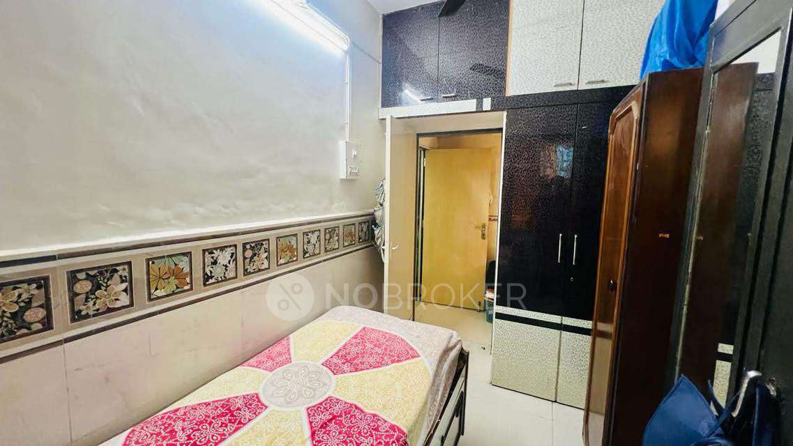 2 BHK Flat In Kailash Park Darshan Chs For Sale  In Ghatkopar West