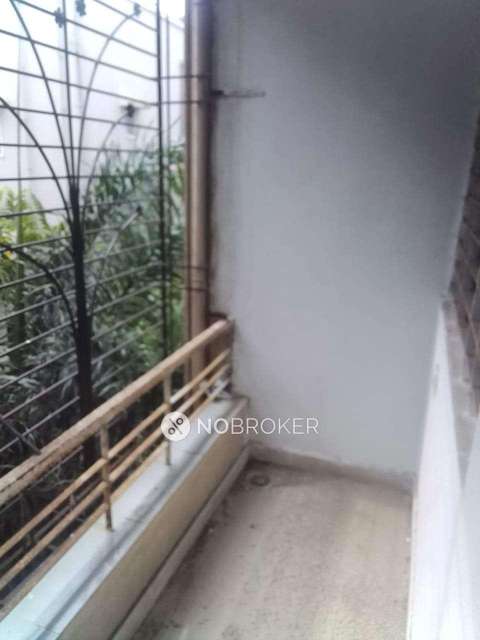 1 BHK Flat In Blue Hill Apartment For Sale  In Phata Somatane