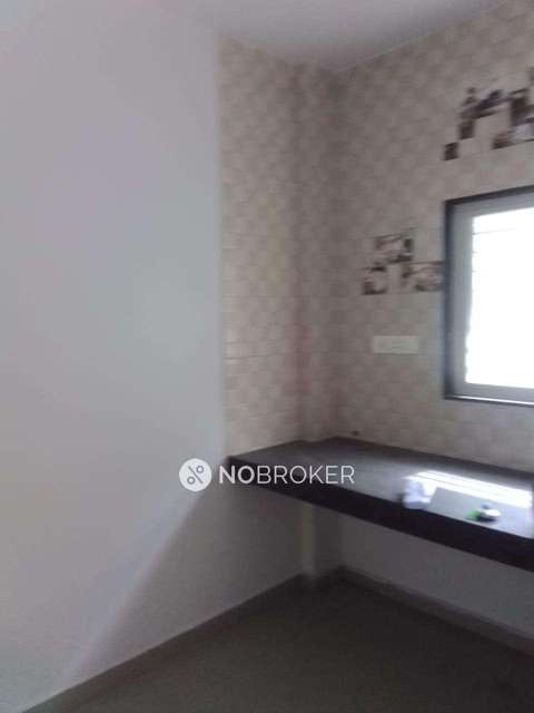 1 BHK Flat In Blue Hill Apartment For Sale  In Phata Somatane