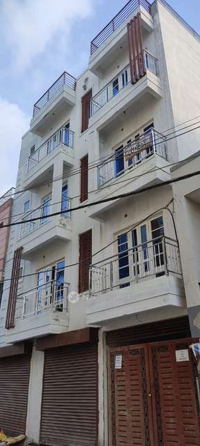2 BHK Flat In Sb for Rent  In Kadugondanahalli