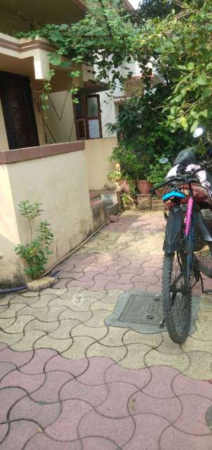 PG for Girls in Bharti Hospital Katraj