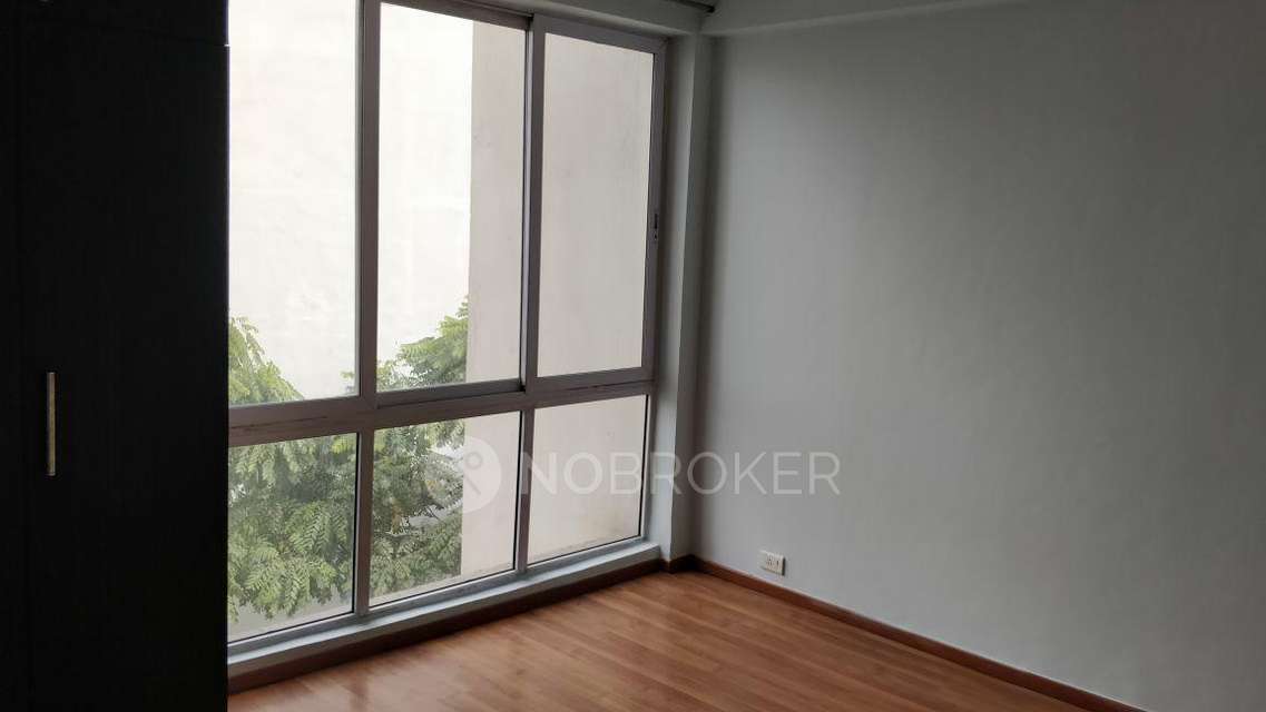 4 BHK Flat In Sovereign 2 Vatika City For Sale  In Sector 49