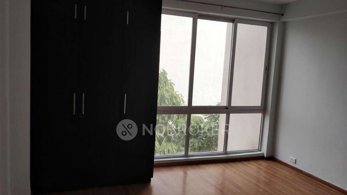 4 BHK Flat In Sovereign 2 Vatika City For Sale  In Sector 49