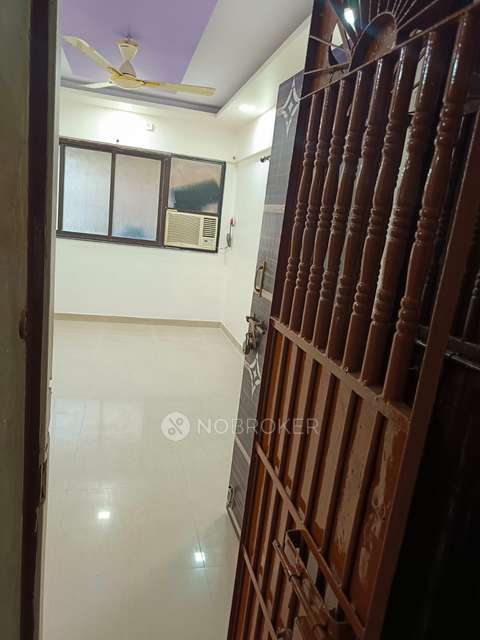 1 BHK Flat In Krishn Koyna B Wing For Sale  In Majiwada