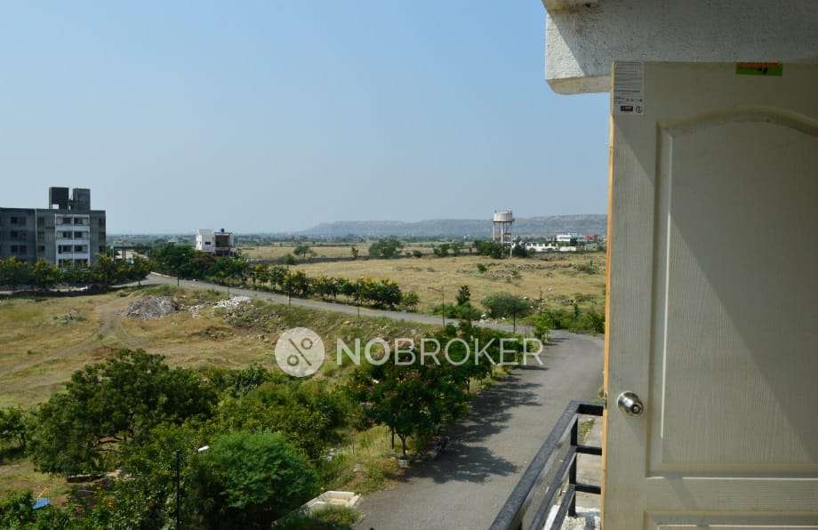 1 BHK Flat In Tiruupatee Nisarg For Sale  In Wadebolai