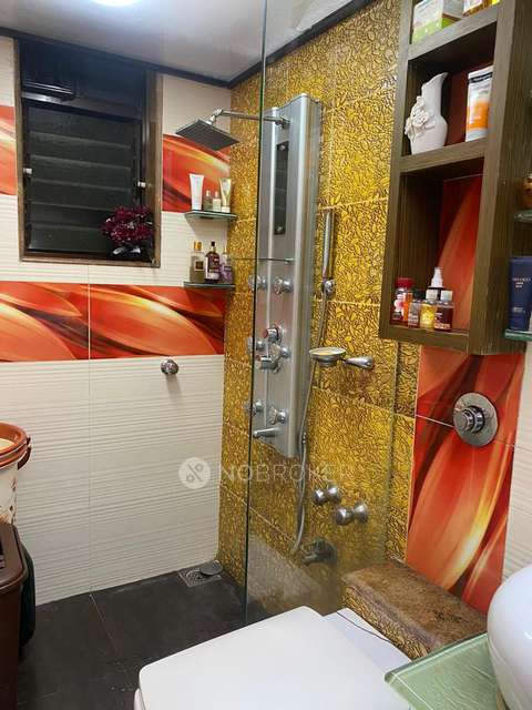 4+ BHK Flat In Kohinoor Appartment  For Sale  In Versova