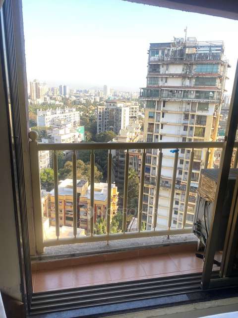 4+ BHK Flat In Kohinoor Appartment  For Sale  In Versova