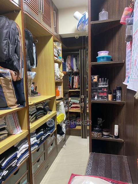 4+ BHK Flat In Kohinoor Appartment  For Sale  In Versova