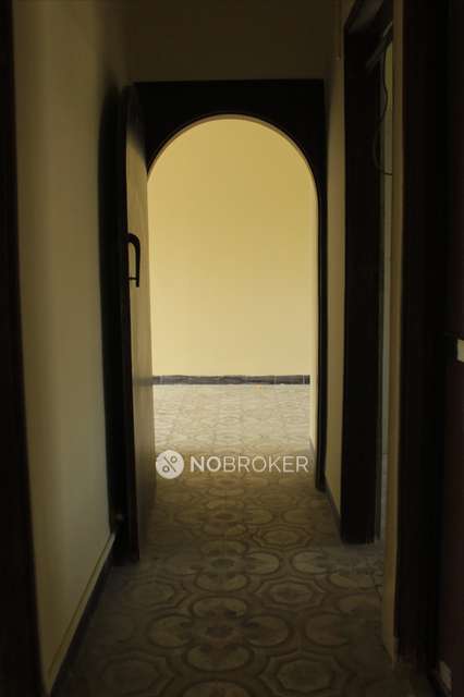 4+ BHK Flat In Kohinoor Appartment  For Sale  In Versova