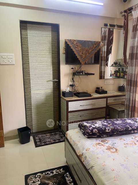 4+ BHK Flat In Kohinoor Appartment  For Sale  In Versova