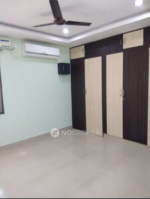2 BHK Flat In Sai Raghava Residency For Sale  In Madinaguda