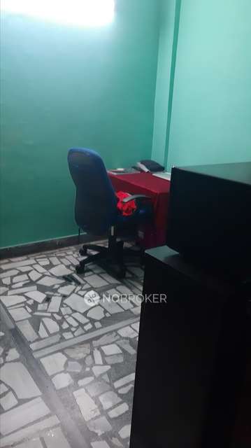 2 BHK Flat For Sale  In Govindpuri