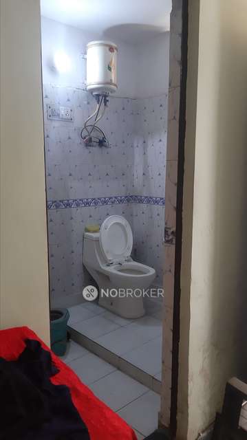 2 BHK Flat For Sale  In Govindpuri