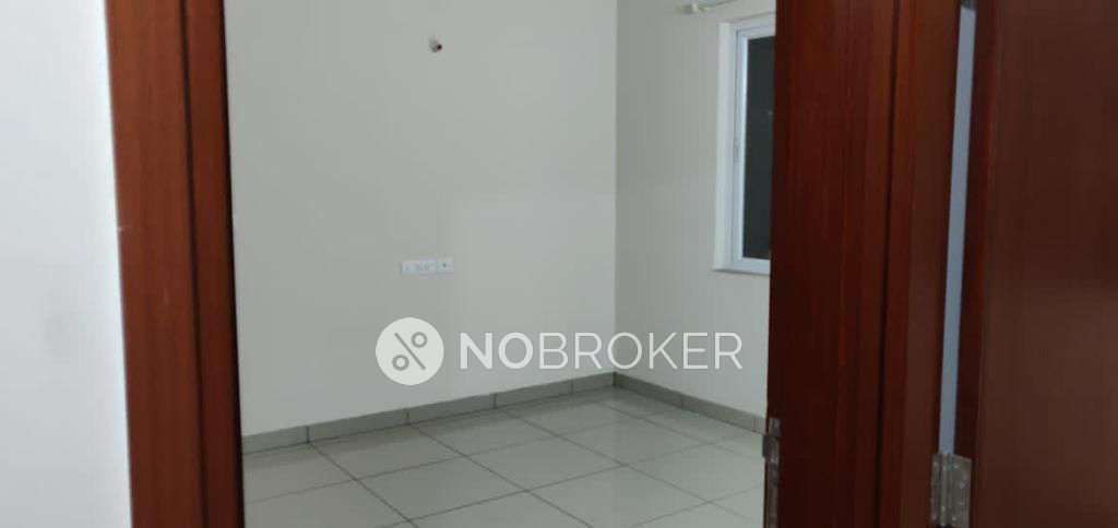 2 BHK Flat In Prestige Royale Gardens for Rent  In Yelahanka