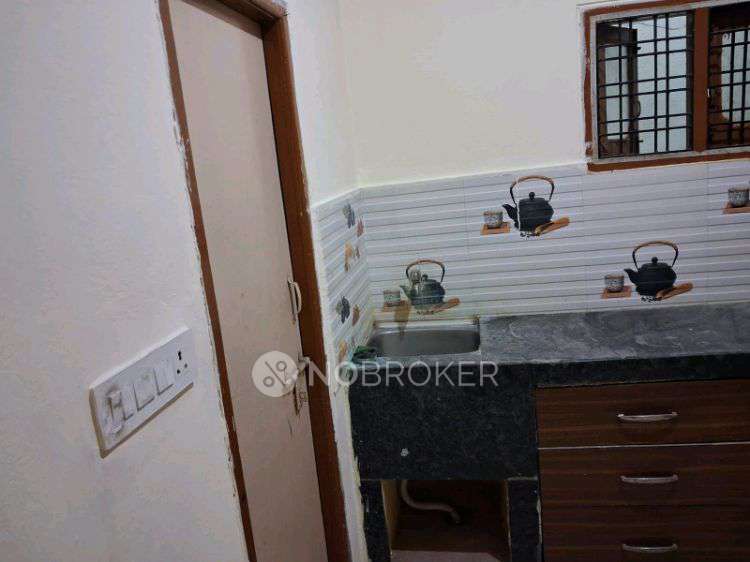 2 BHK House for Rent  In Picket Primary School Laxminagar