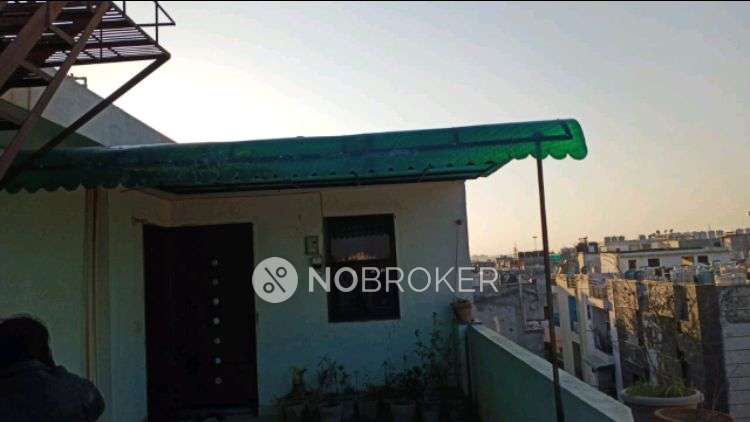 1 RK Flat for Rent  In Mahavir Enclave