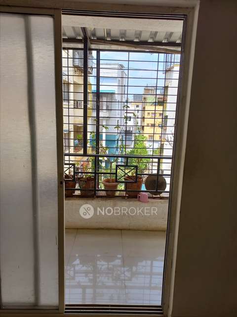 2 BHK Flat In Platinum Park Society for Rent  In Narhe