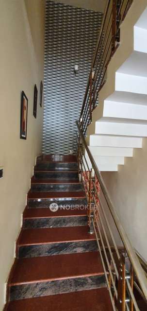 4 BHK Flat For Sale  In Jalahalli West
