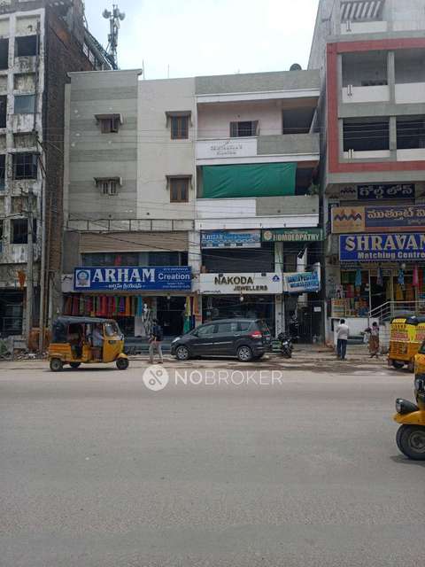 3 BHK Flat In Standalone Building   for Rent  In Madannapet Colony