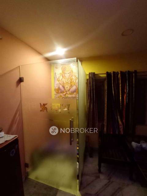 2 BHK Flat In Neha Plaza, Gk Colony, Neredmett,secunderabad For Sale  In Neha Plaza