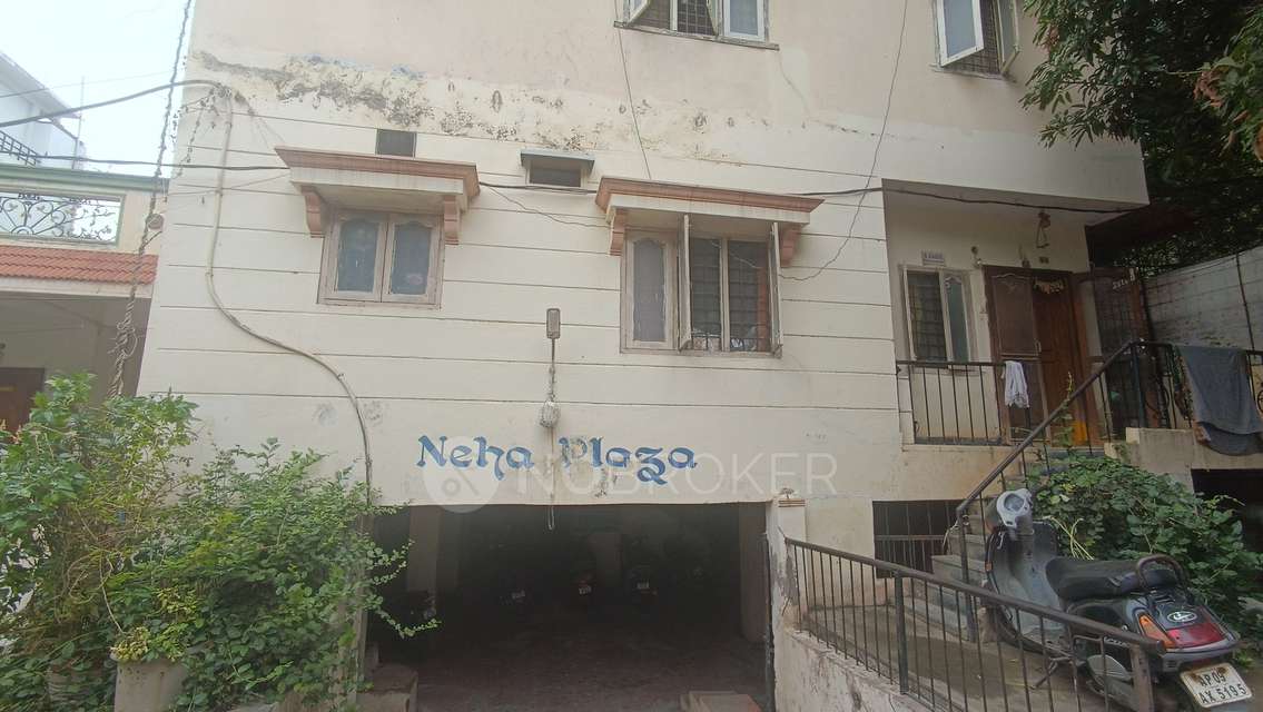 2 BHK Flat In Neha Plaza, Gk Colony, Neredmett,secunderabad For Sale  In Neha Plaza