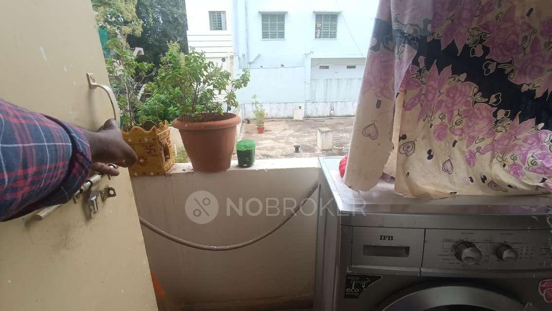 2 BHK Flat In Neha Plaza, Gk Colony, Neredmett,secunderabad For Sale  In Neha Plaza