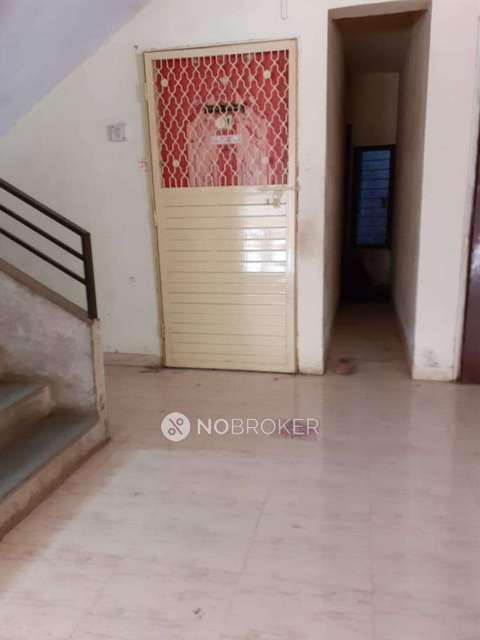 2 BHK Flat In Shivkrupa Building  for Rent  In Loni Kalbhor,