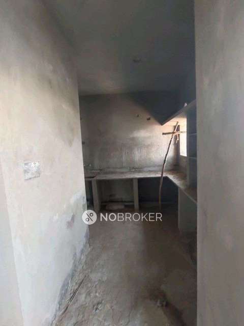 2 BHK Flat In Balaji Elite For Sale  In Pedda Amberpet