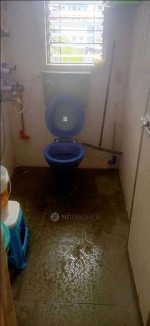 1 BHK Flat In Golden Star Chs For Sale  In Santacruz East