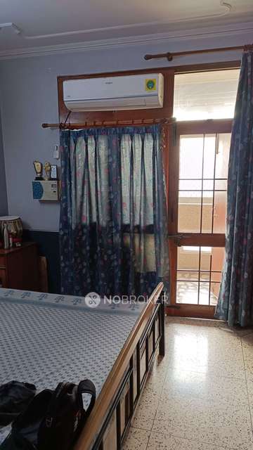 2 BHK Flat In Millennium Apartments, Sector 61 For Sale  In Sector 61