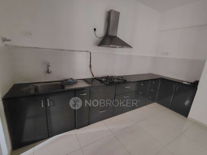 2 BHK Flat In Pride World City For Sale  In Charholi Budruk