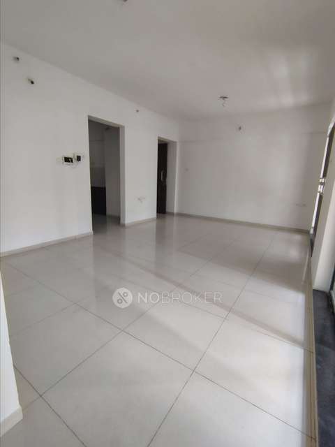 2 BHK Flat In Pride World City For Sale  In Lohegaon