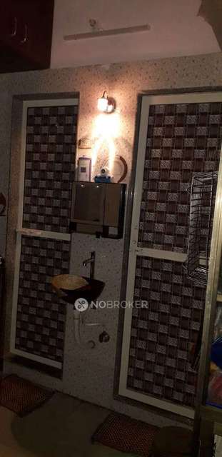 1 BHK Flat In Shaad Residency For Sale  In  Byculla