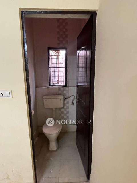 4 BHK Flat In Dda  Lig Flat For Sale  In Vikashpuri