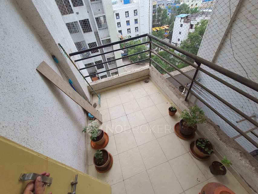 2 BHK Flat In Manav Silver Springs For Sale  In Wagholi