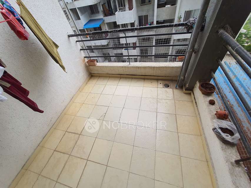 2 BHK Flat In Manav Silver Springs For Sale  In Wagholi