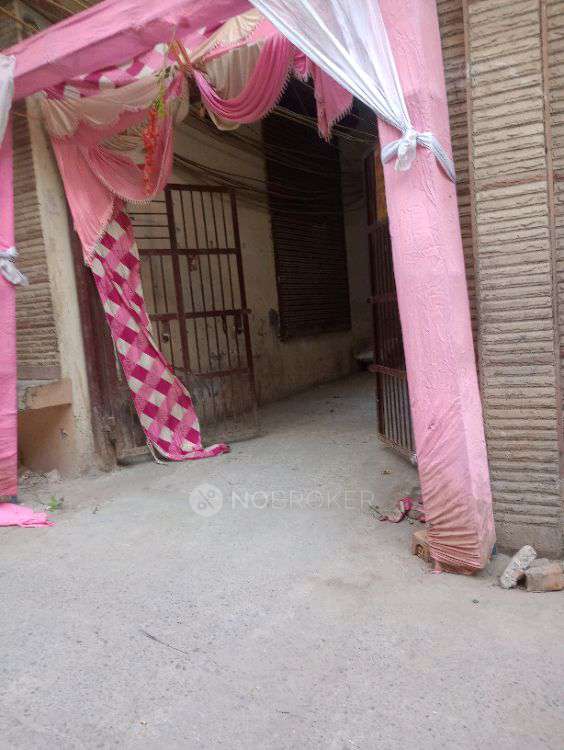 standalone building Kotla Village Rent WITHOUT BROKERAGE Unfurnished