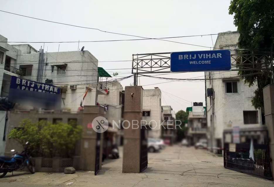 3 BHK Flat In Brij Vihar Apartments For Sale  In Pitam Pura