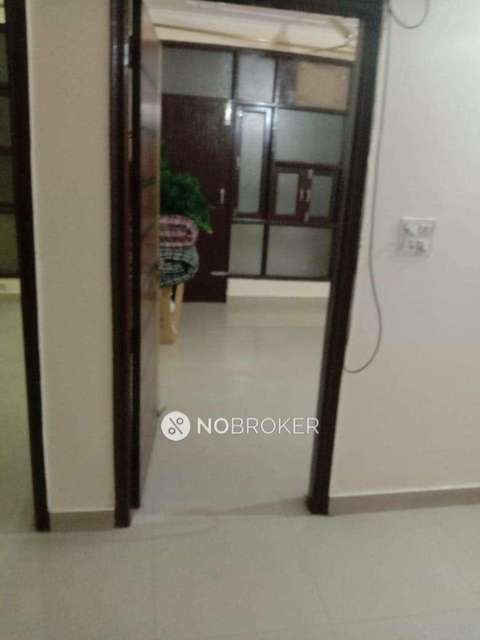 2 BHK Flat In Baljeet Apartment  For Sale  In Vasant Kunj