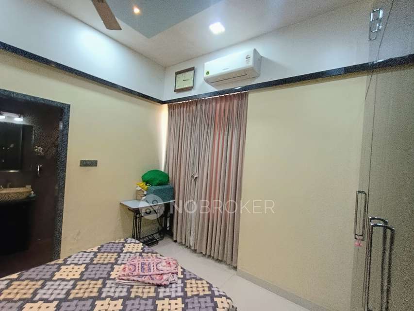 2 BHK Flat In Shree Shakun Heights For Sale  In Goregaon East