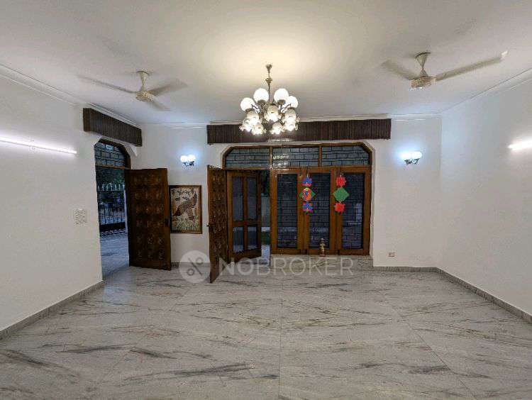 4+ BHK House for Rent  In Sector 14