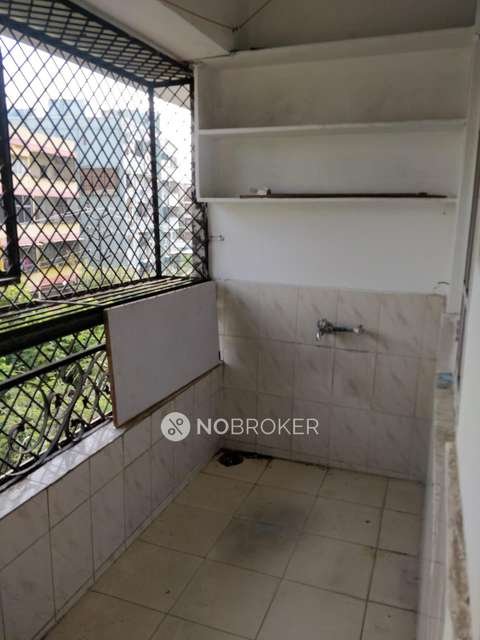 2 BHK Flat In Maurya Towers For Sale  In Adikmet