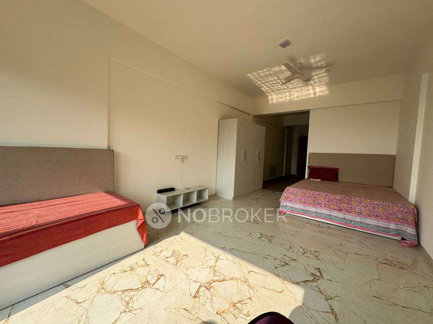 1 BHK Flat In Oxford Golf Resort for Rent  In Bavdhan